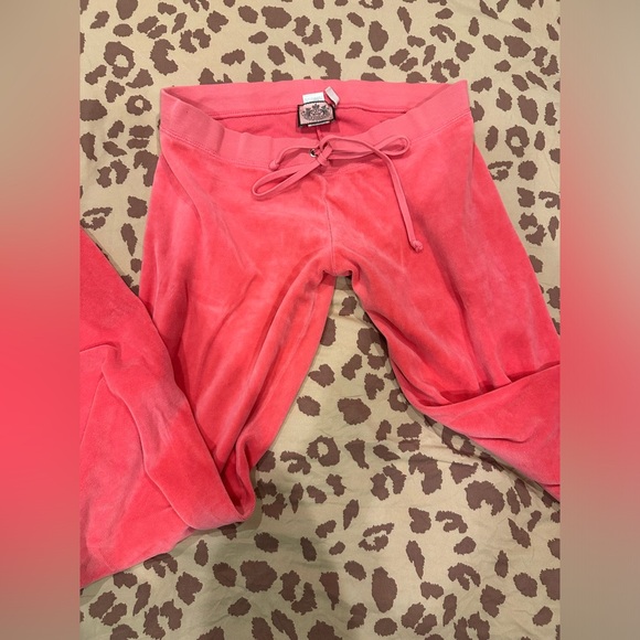 Vintage Juicy Couture bright Pink Velour Pants - Picture 11 of 14